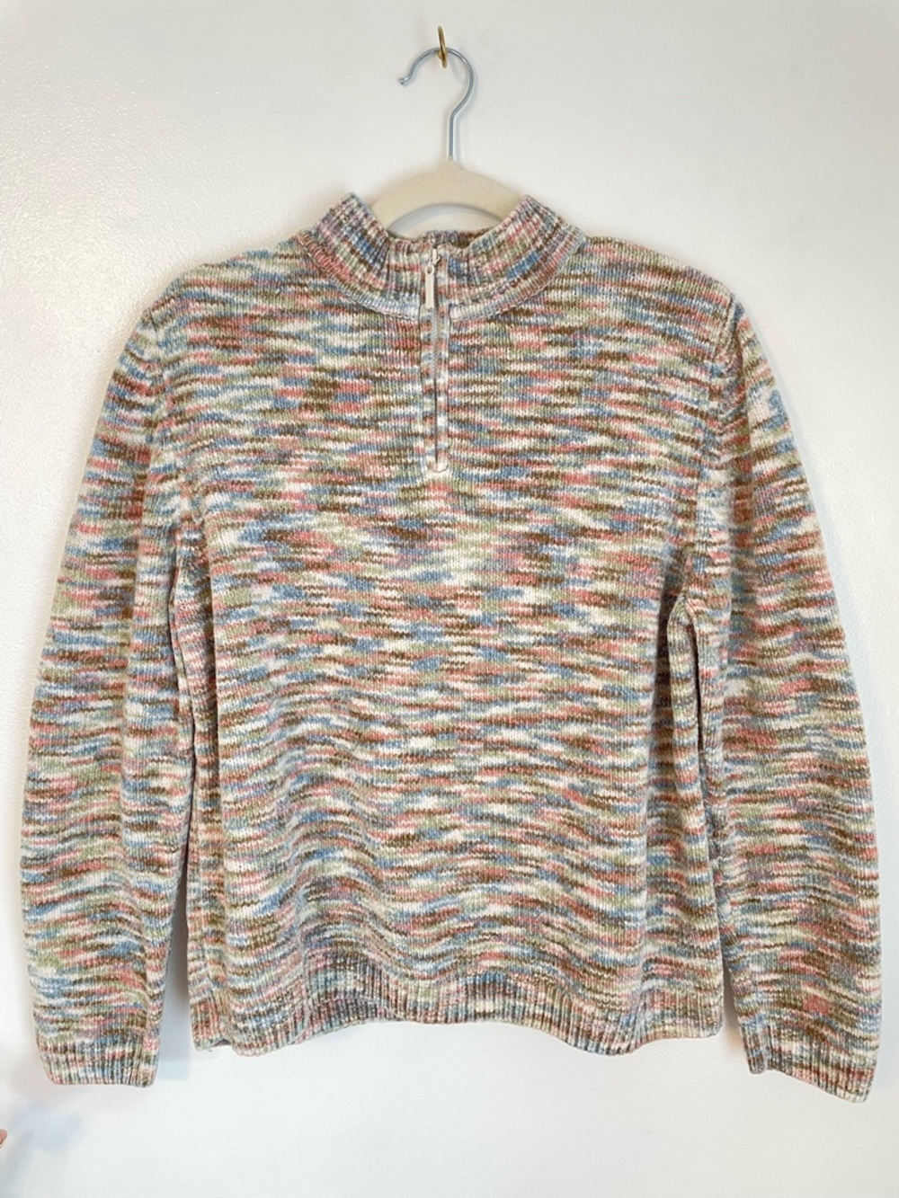 ALFRED DUNNER colorful quarter zip sweater size medium